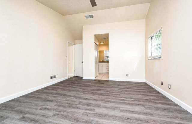4 Baywood Drive Gallery 1