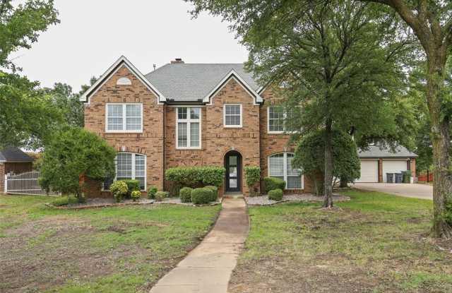 545 Oak Hill Drive - 545 Oak Hill Drive, Southlake, TX 76092