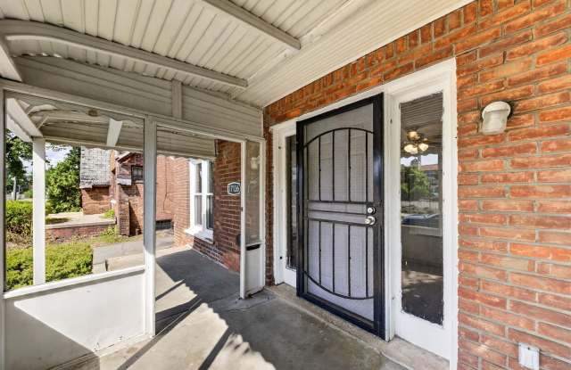 17136 Birchcrest Drive Gallery 3