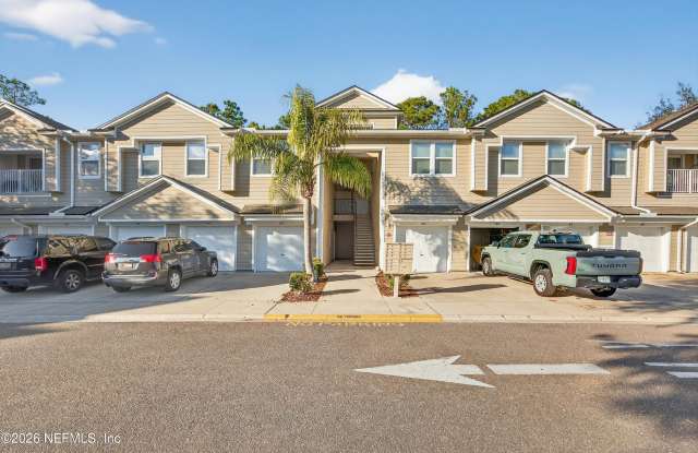 8188 CABIN LAKE Circle unit: 108 photos photos