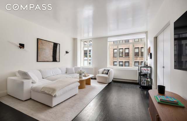 125 West 22nd Street photos photos