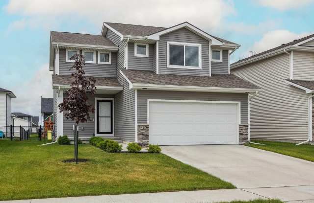 Bright  Modern 4-Bedroom Home in Deer Creek Crossing – Available for Rent! photos photos
