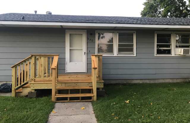 528/530 6th Ave NE photos photos