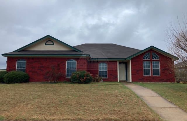 3709 Stallion Dr - 3709 Stallion Drive, Killeen, TX 76549