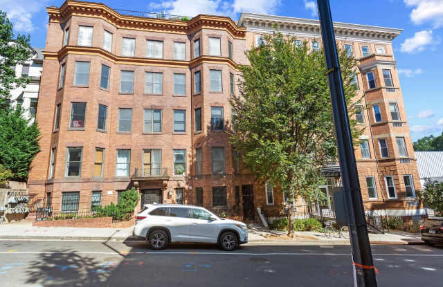 1417 CHAPIN Street NW unit: 207 photos photos