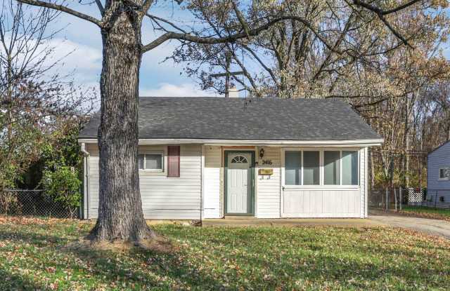 2 Bedroom 1 Bathroom Single Family Home - 2416 Dawnlight Avenue, Columbus, OH 43211