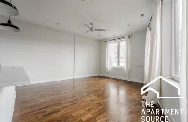 4428 North Sheridan Gallery 3