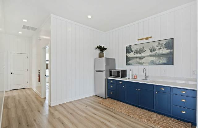 Emerson Flats Gallery 3