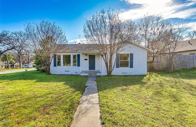 1022 Churchill Road - 1022 Churchill Road, Fort Worth, TX 76114