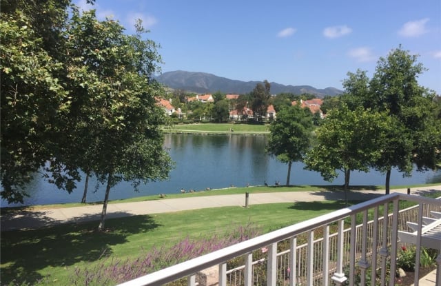 4 Vista Lago - 4 Vista-Lago, Rancho Santa Margarita, CA 92688