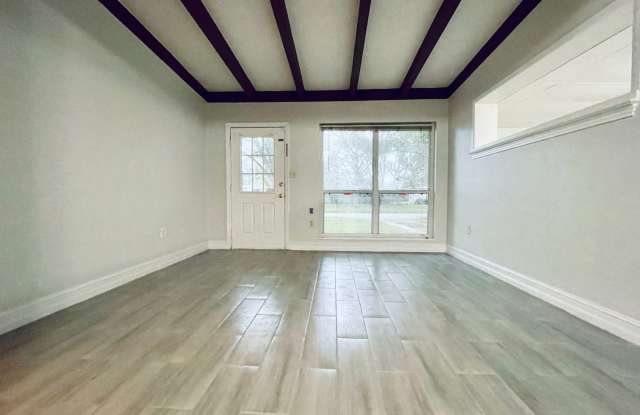 6014 Appian Wy Gallery 3
