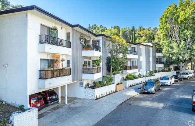 The Regal Villa Apts...Gorgeous Newly Remodeled 2 Bedroom.. Prime Location! CALL NOW! photos photos The Regal Villa Apts...Gorgeous Newly Remodeled 2 Bedroom.. Prime Location! CALL NOW! photos photos