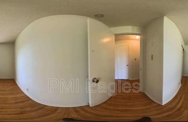 2223 Pendleton Drive Gallery 4