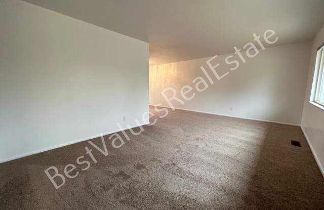 16993 E Bethany Pl Gallery 3
