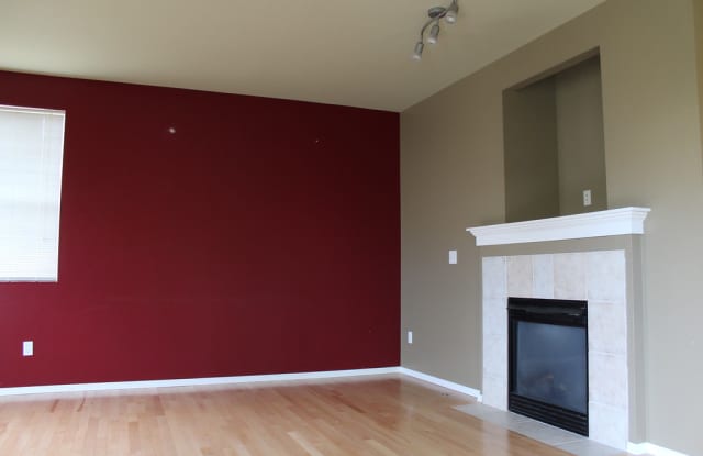 1509 66th Street Southeast Gallery 3