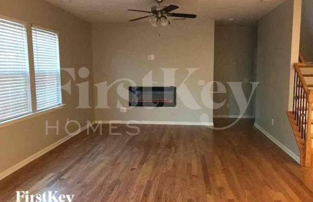 3525 Donnington Way Gallery 2