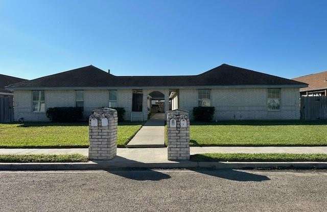 717 W Bronze Drive photos photos