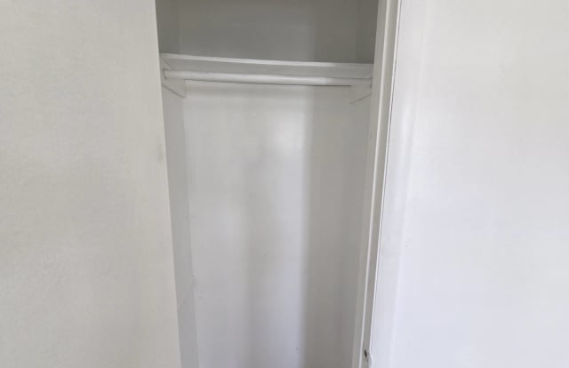 6 Dock Street - 2 Gallery 2