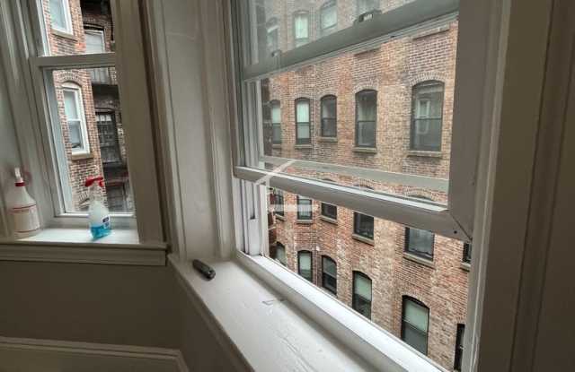 Cozy studio with great location in Allston available NOW! Gallery 4
