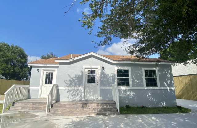 621 S Missouri Ave photos photos