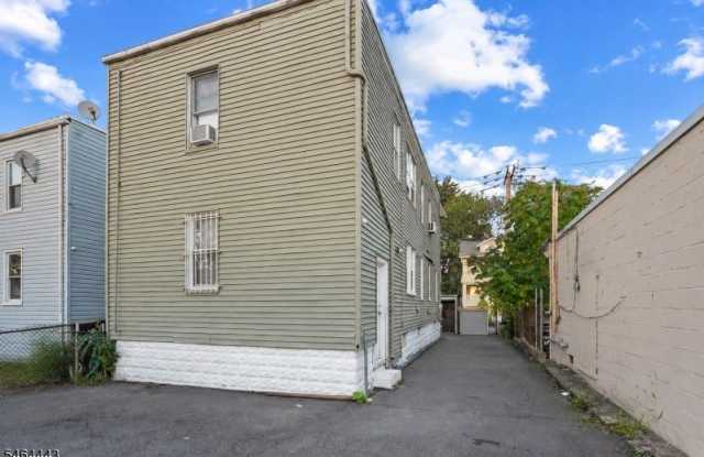 46 Norwood Ave Gallery 4