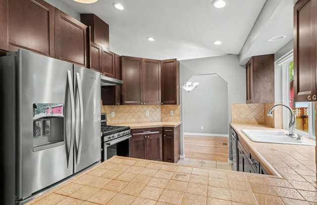 35621 92nd Avenue Ct S Gallery 4