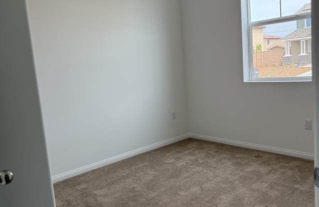 27267 Sitar Circle Gallery 4