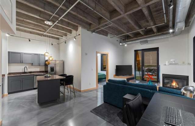 601 Marquette Avenue photos photos