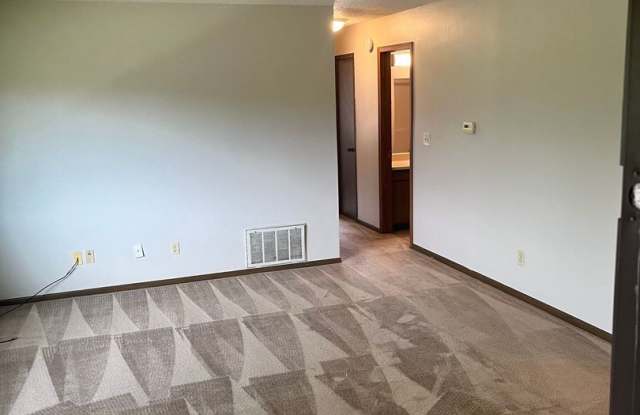 1124 Flammang Dr photos photos