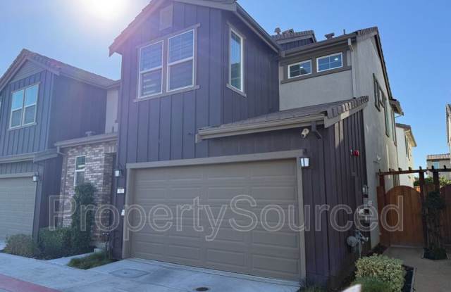 92 E Calder Dr Gallery 2