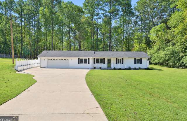 220 E Crestwood Road Gallery 1