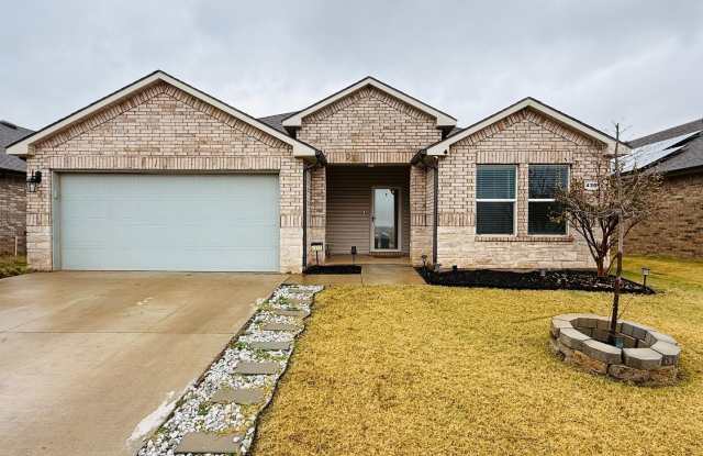 Available and Showing Now! Beautiful Open Floor Plan – Built in 2022 photos photos