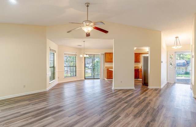 13900 Wimbledon Loop Gallery 3