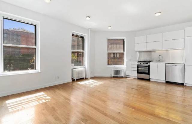 48 Bedford Street Gallery 3