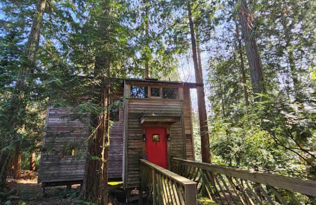 21179 Kingston St NE - 21179 Kingston Street Northeast, Indianola, WA 98342
