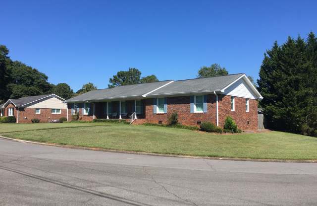 3/2 House in Maplewood $1,795 photos photos