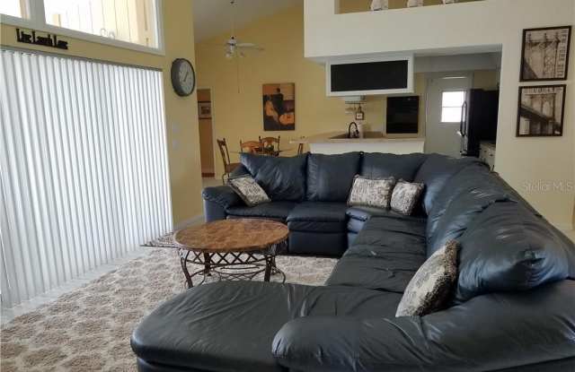 262 FAIRWAY ROAD Gallery 3