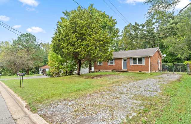 Renovated 3 Bedroom Dog Friendly Home For Rent on Lafayette Road! photos photos