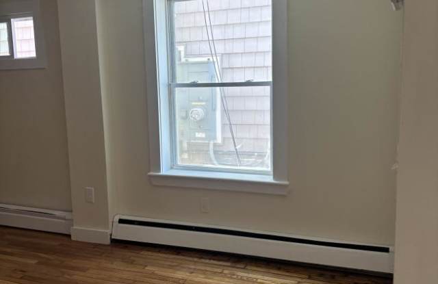 286 Beacon St. Gallery 2