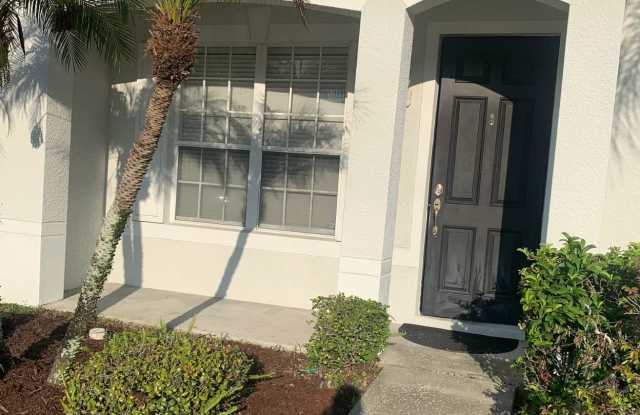 12755 Sunland Court - 12755 Sunland Court, Citrus Park, FL 33625