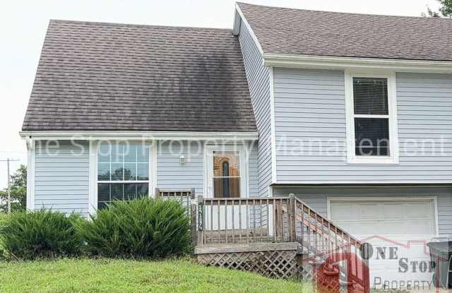 3 bedroom, 1 bathroom duplex in Independence, MO for rent! photos photos