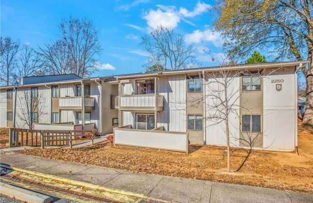 2250 Sunderland Road photos photos