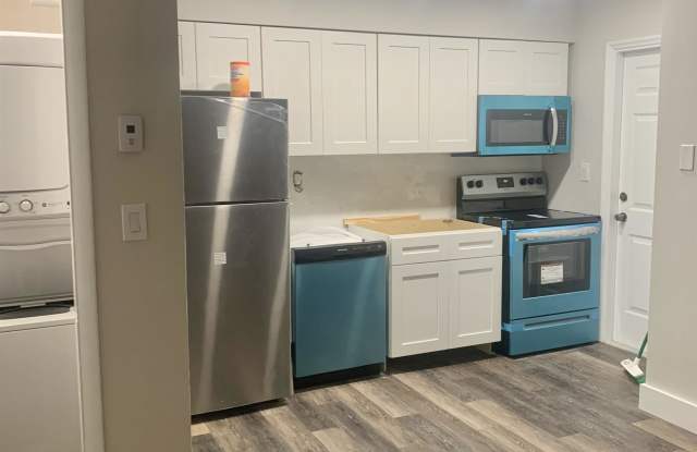 1800 NW 4th Ave Unit 6 - 1800 Northwest 4th Avenue, Boca Raton, FL 33432