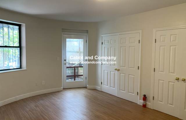 614 Massachusetts Ave photos photos