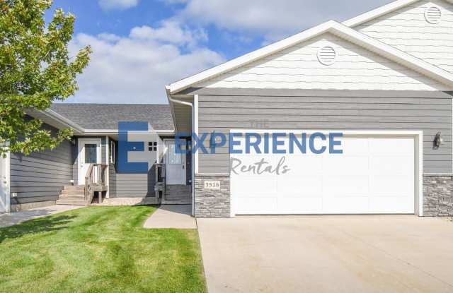 Spacious 3BR Townhome on Quiet Cul-de-Sac | 2,000+ Sq Ft & Attached Garage! photos photos