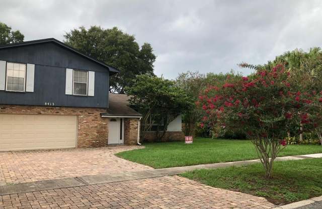 8413 SHADY GLEN Drive Gallery 3