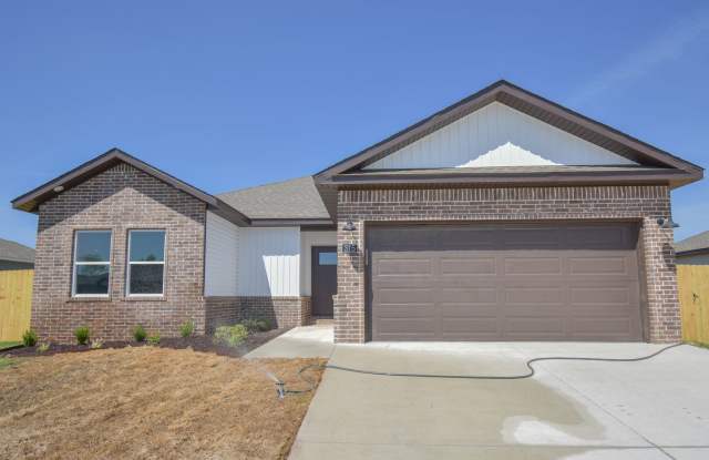 Nice 3 Bedroom 2 Baths Farmington heights!! photos photos
