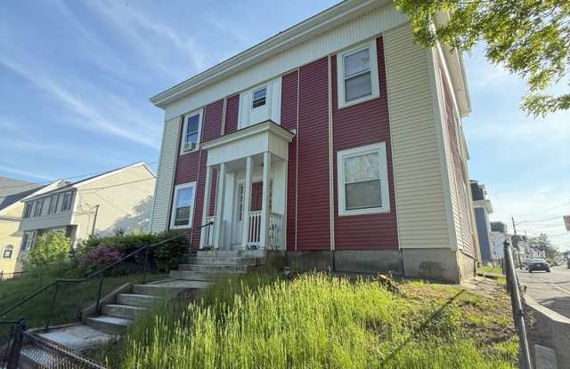 Studio Apartment for Rent – Utilities Included! - 426 Fletcher Street, Lowell, MA 01854