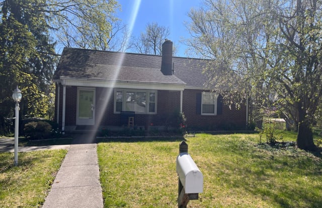 603 Montgomery St. - 603 Montgomery Street, Blacksburg, VA 24060