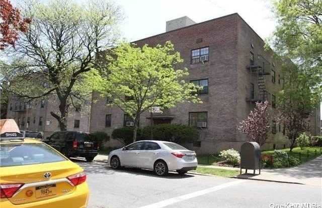 144-31 78th Road unit: 3L photos photos